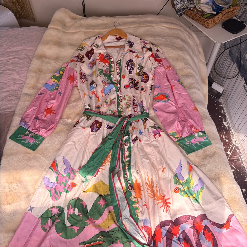 Colorful Patterned Dress with Belt - Picture 4 of 5